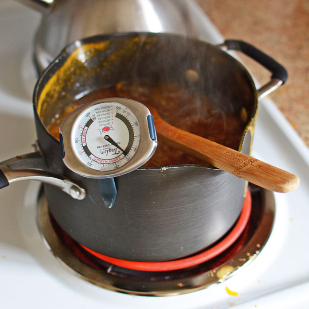 apricot jam reaching the gelling point