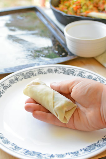 how to roll a spring roll step 8