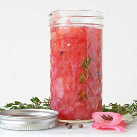 Small Batch Canned Pickled Red Onions