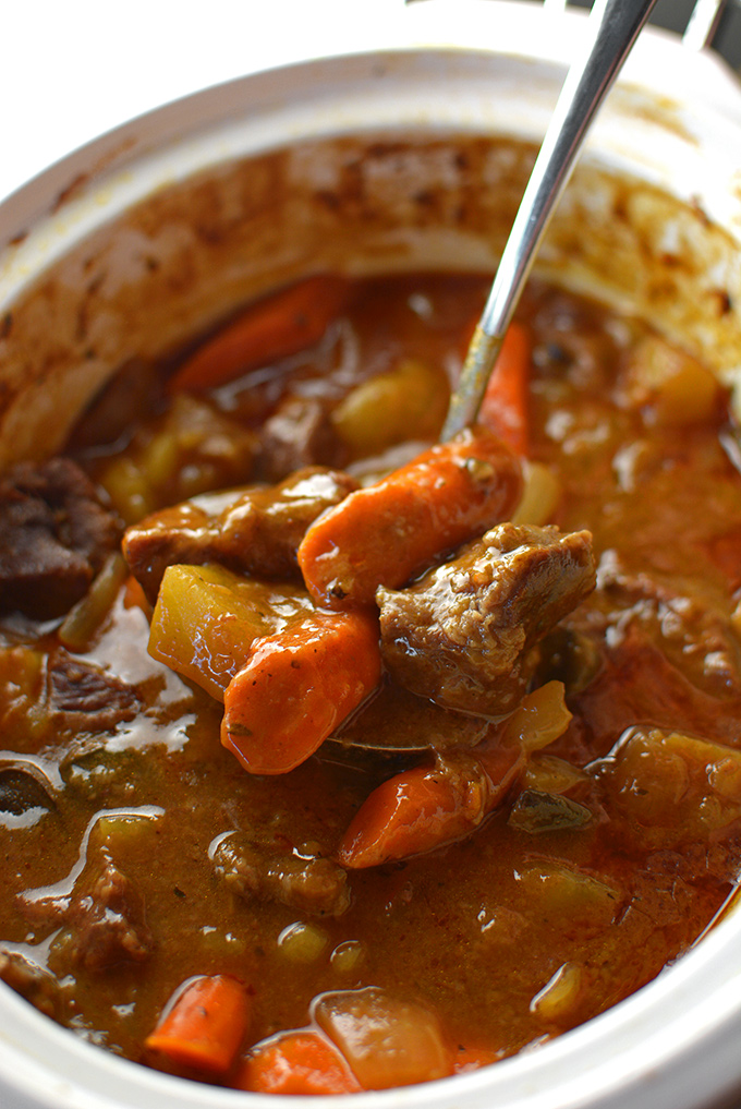 Beef and Vegetable Stew in Slow Cooker