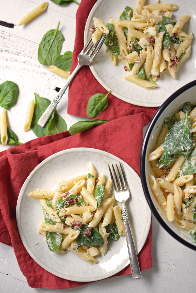 Smoked Mozzarella and Spinach Pasta Salad