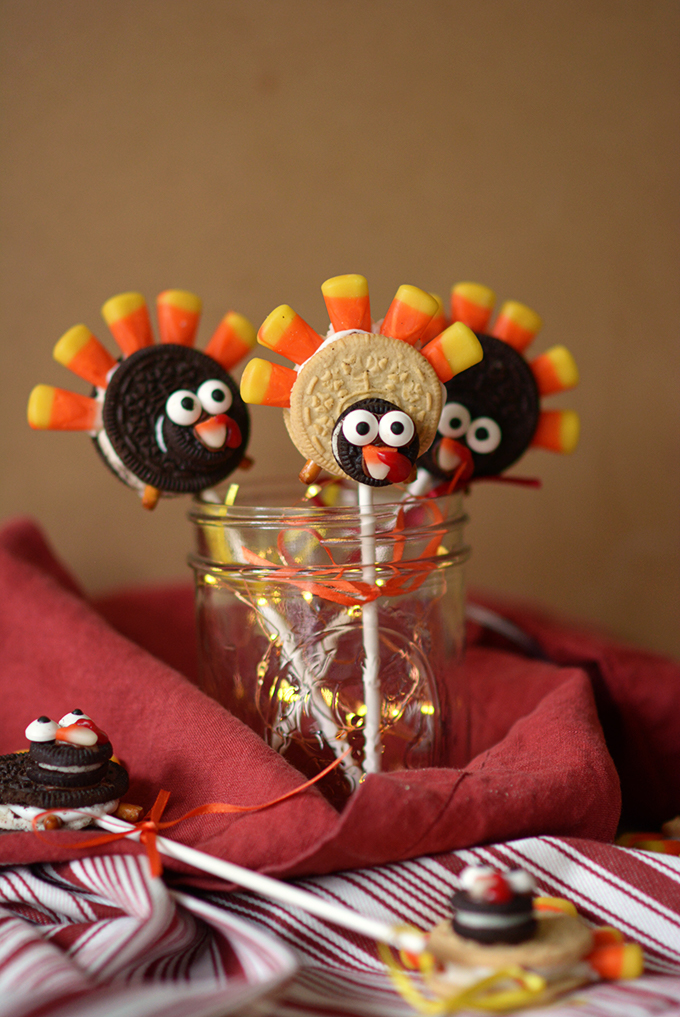 No Bake Turkey Cookie Pops