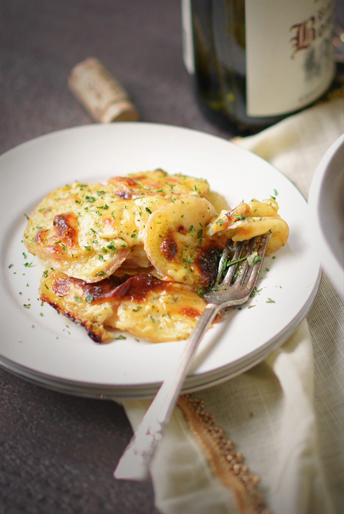 Cheddar Parmesan Scalloped Red Potatoes