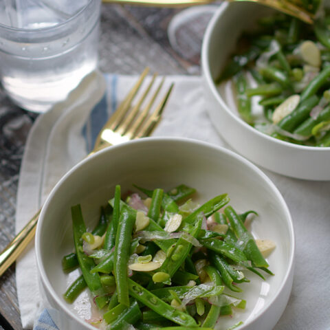 Green Bean Almandine Salad