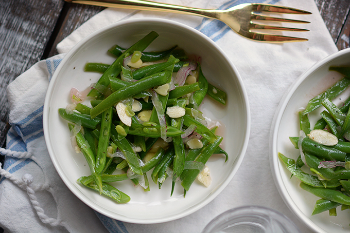 Green Beans Almondine Salad