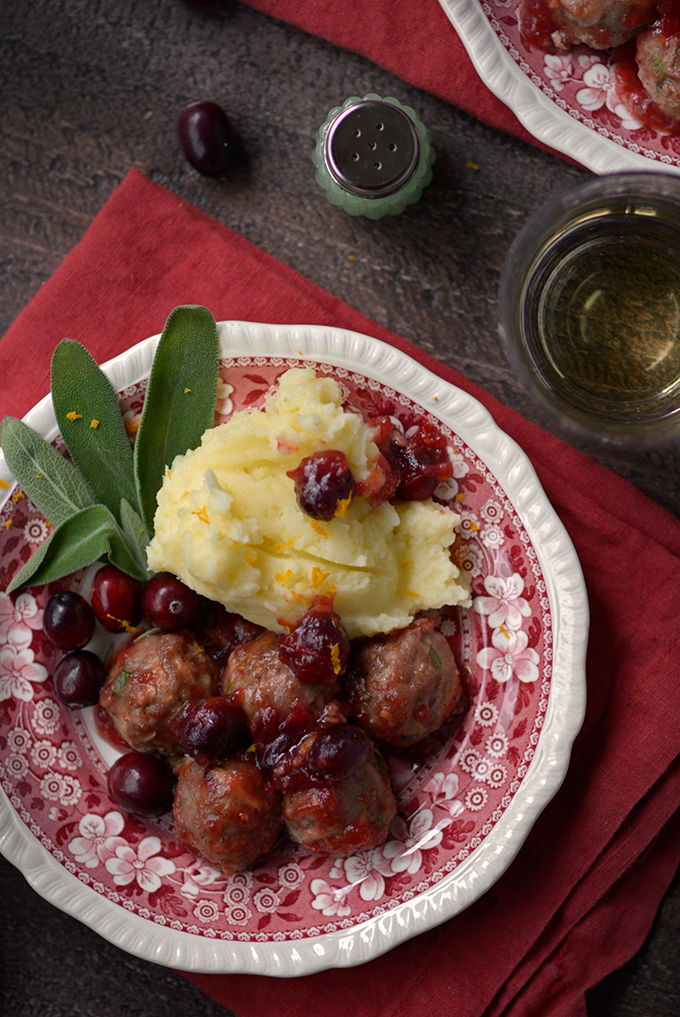 Turkey Meatballs with Cranberry Glaze