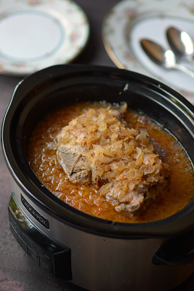 Sweet and Tangy Slow Cooker Pork and Sauerkraut 