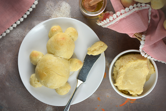 Honey Bear Dinner Rolls with Honey Butter