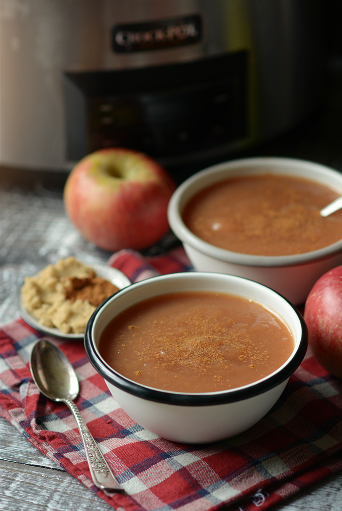 Cinnamon Brown Sugar Slow Cooke Apple Sauce