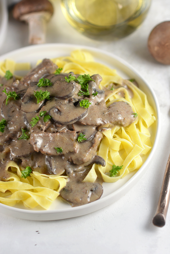 close-up-plate-of-beef-stroganoff