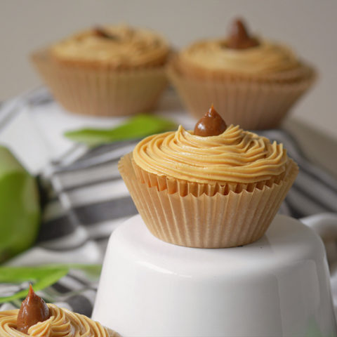 Apple Cinnamon Dulce de Leche Cupcakes