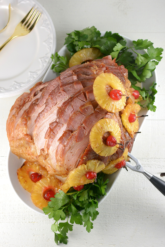 Prosciutto all'ananas al forno al miele