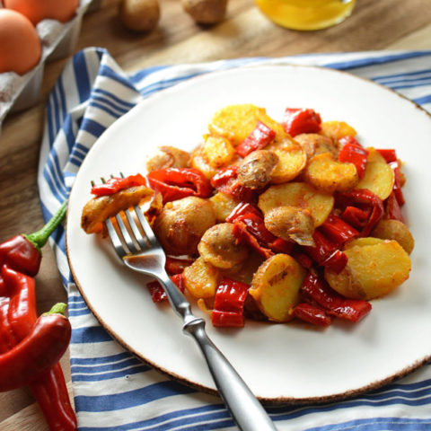 Zesty Potato and Pepper Hash