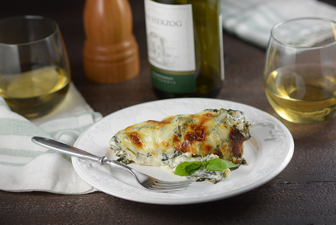 Creamy Mozzarella and Spinach Baked Chicken