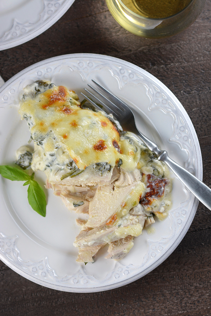 Creamy Mozzarella and Spinach Baked Chicken